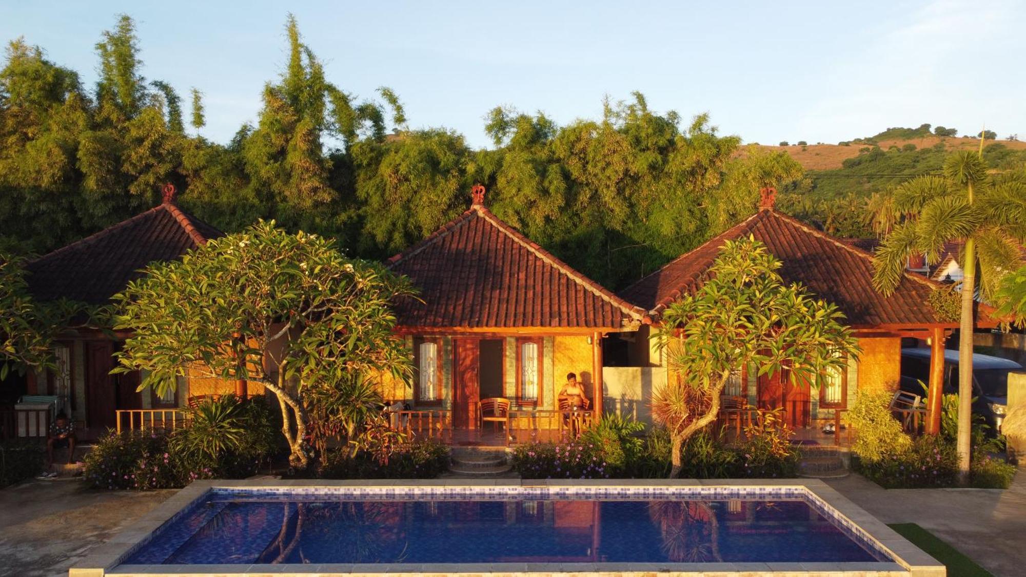 Krisna Bungalows and Restaurant Sekotong Exterior foto